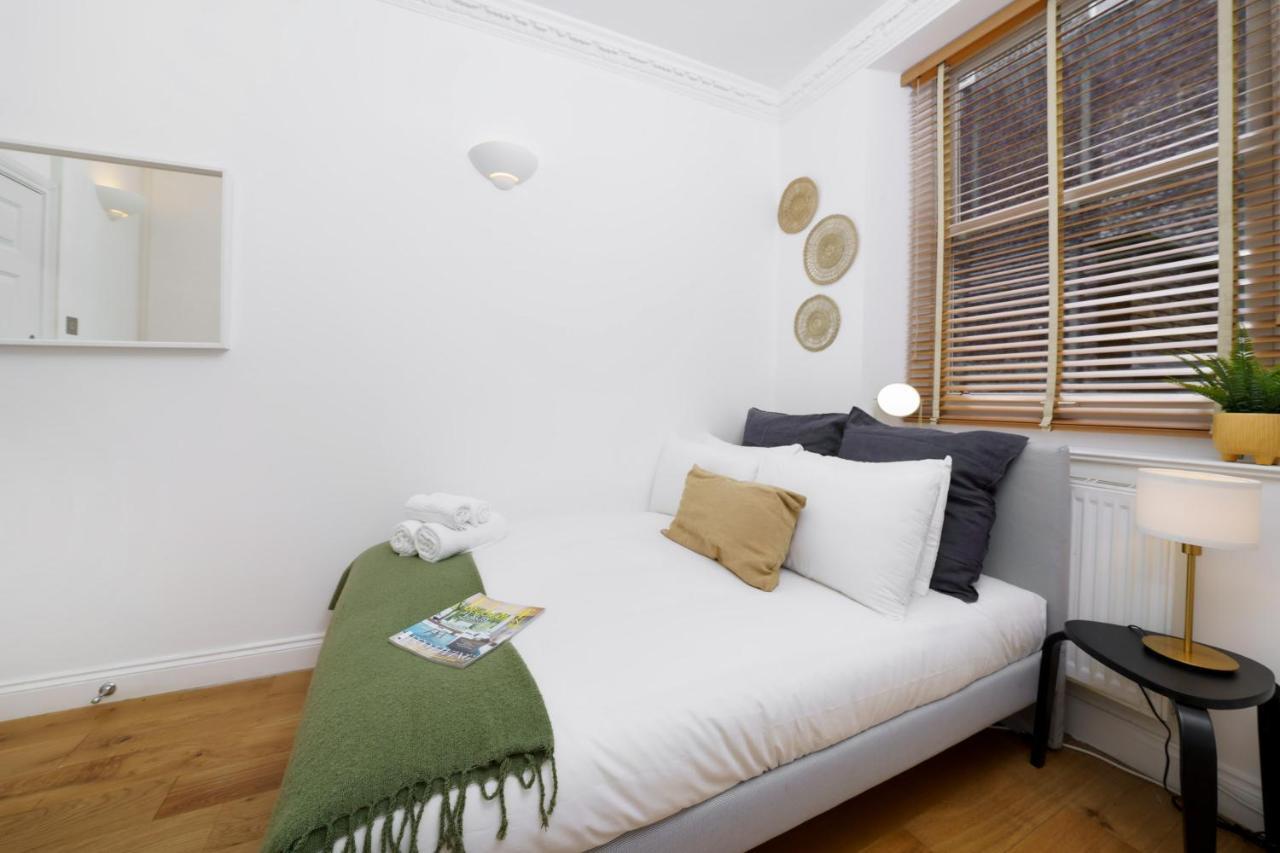 2 Bedr, 3 Beds, 1 Bath Thames, Trafalgar Sq London Exterior photo