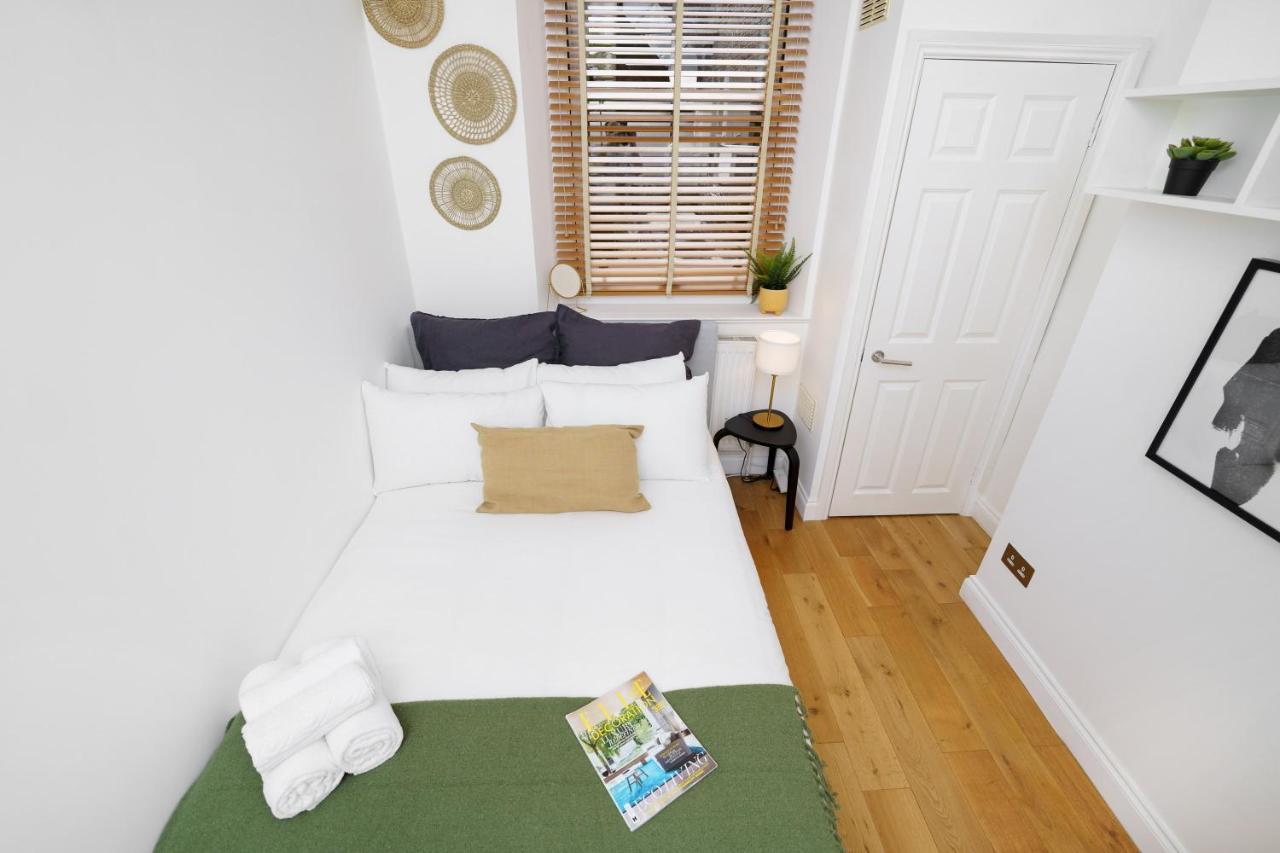 2 Bedr, 3 Beds, 1 Bath Thames, Trafalgar Sq London Exterior photo