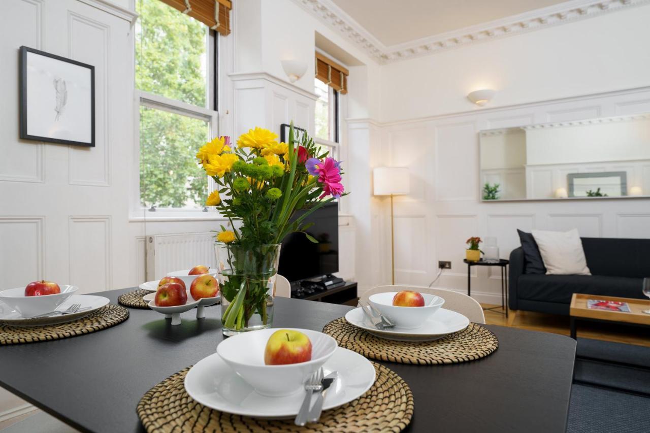 2 Bedr, 3 Beds, 1 Bath Thames, Trafalgar Sq London Exterior photo